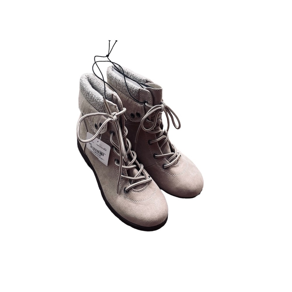 Tan boots
